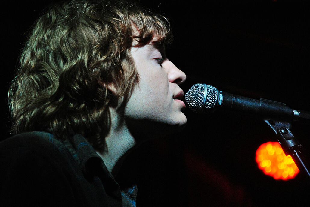 Moths at the Caledonia Lounge, Athens, Georgia, 20 Nov. 2013 (Cloud Recordings Festival)